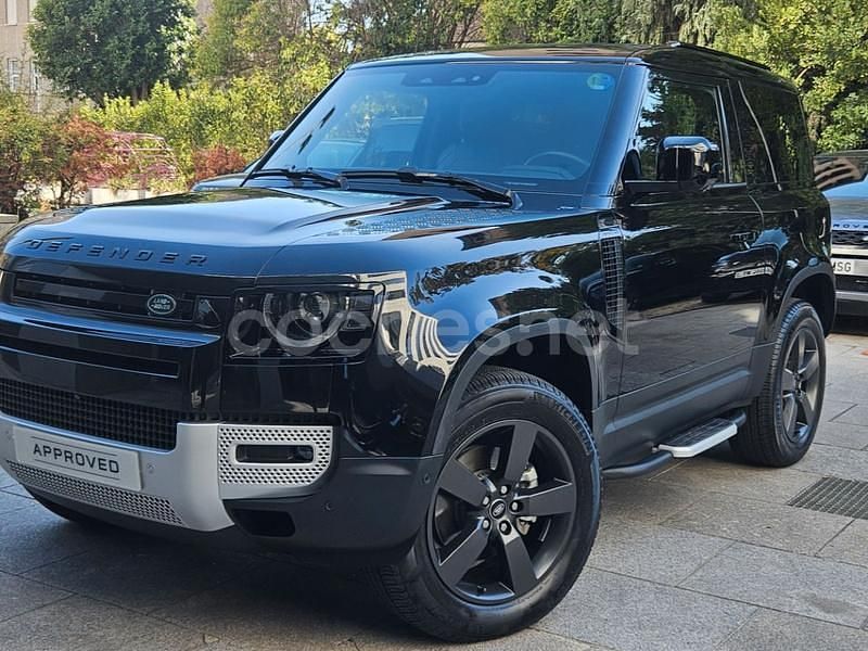 Negro Usado 2022 Land Rover Defender SE SUV | 67.495 € (Super precio) - Imagen 1/4