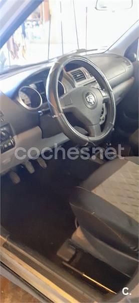 Gris / plata Usado 2006 Suzuki Ignis Utilitario | 4000 € (Caro) - Imagen 1/4