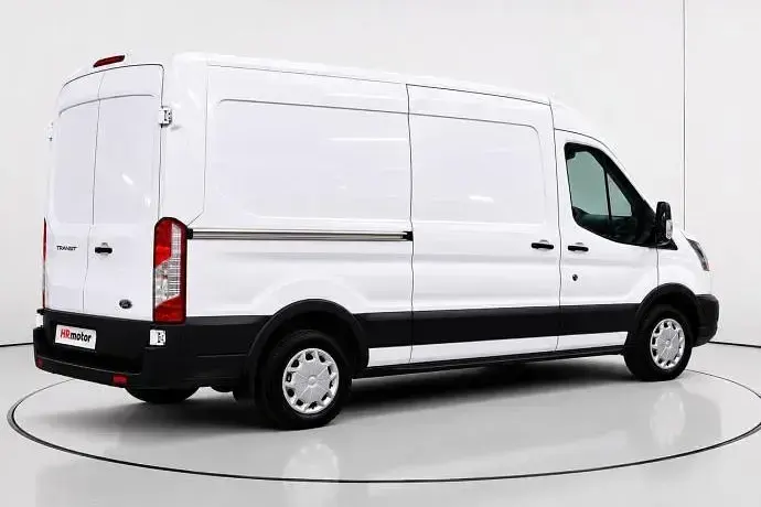 Usado Ford Transit Trend 130 CV (95 kW) 2024 Berlina