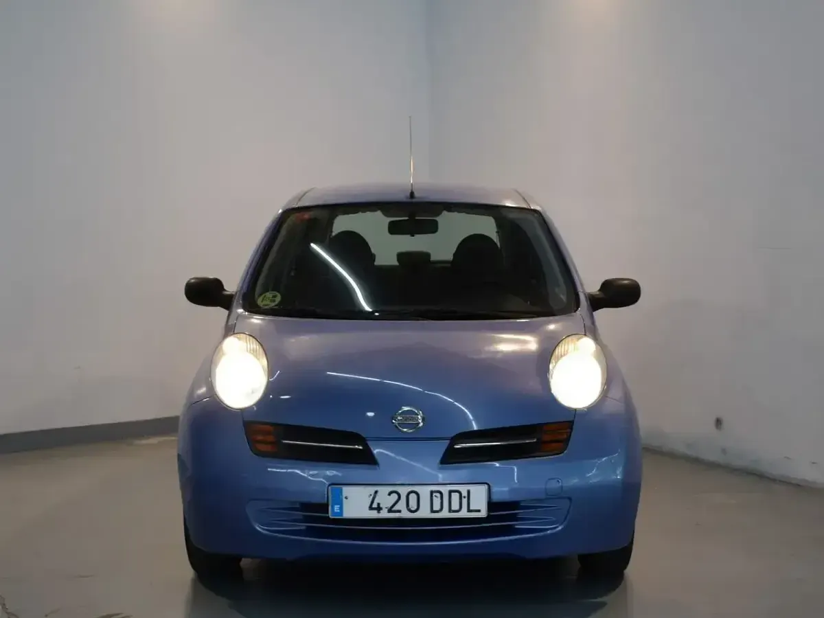 Käytetty Nissan Micra 80 HP (58 kW) 2004 Sininen Viistoperä