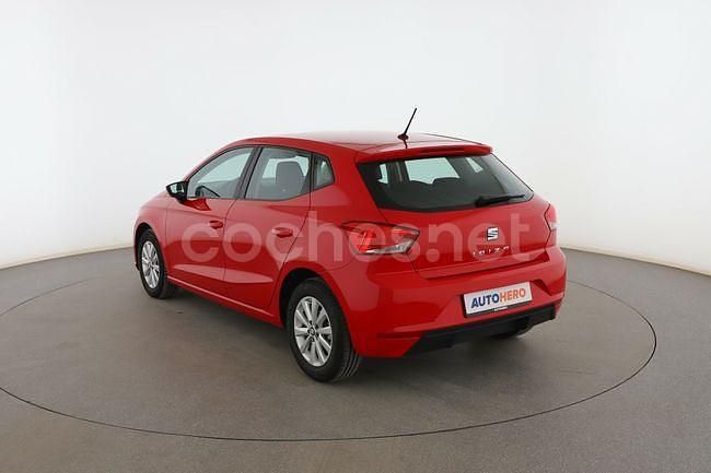 Usado Seat Ibiza Style Plus 116 CV (85 kW) 2020 Rojo Berlina