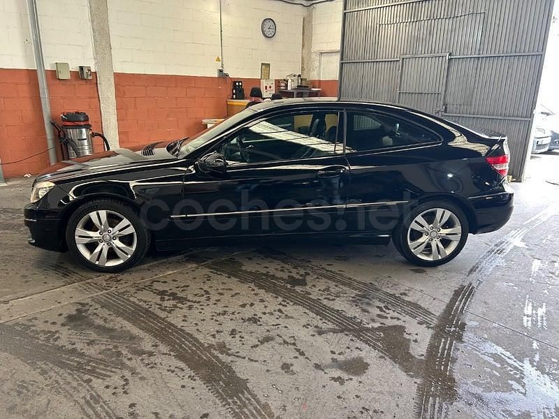 Usado Mercedes CLC200 Style 122 CV (89 kW) 2010 Negro Utilitario