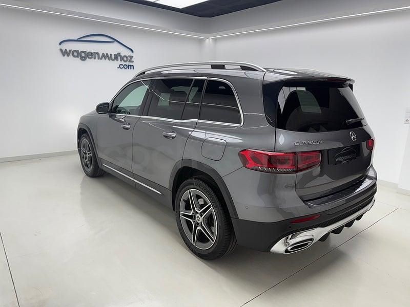 Usado Mercedes GLB200 150 CV (110 kW) 2021 Gris / plata SUV