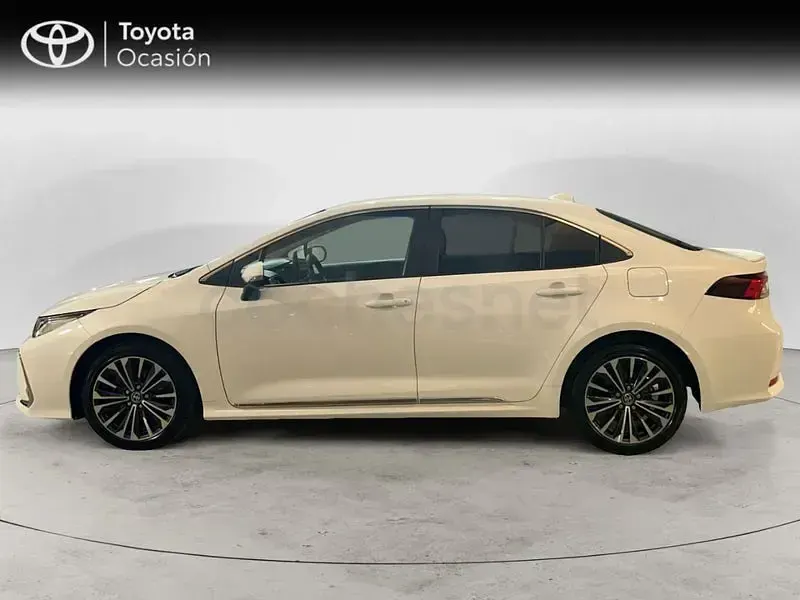 Usado Toyota Corolla Plus 140 CV (102 kW) 2025 Blanco Berlina