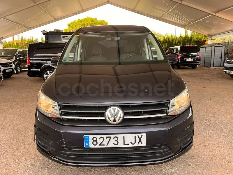 Usado VW Caddy Trendline 102 CV (75 kW) 2020 Azul Monovolumen