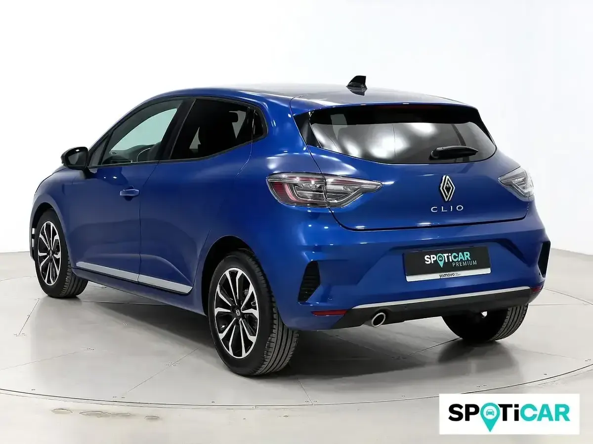 Usado Renault Clio Techno 90 CV (66 kW) 2025 Azul Utilitario