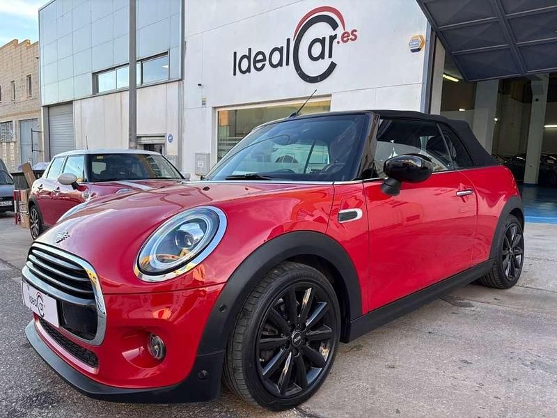 Usado Mini Cooper Cabriolet 136 CV (100 kW) 2020 Rojo Descapotable