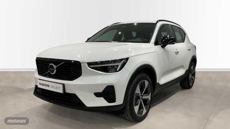 Blanco Usado 2024 Volvo XC40 Plus SUV | 34.500 € (Super precio) - Imagen 1/3