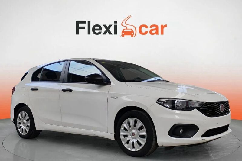 Blanco Usado 2018 Fiat Tipo Business Berlina | 8990 € (Buen precio) - Imagen 1/4