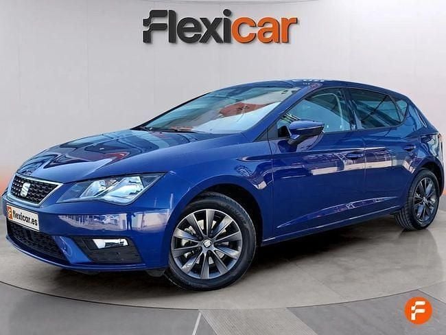 Usado Seat Leon Style 130 CV (95 kW) 2020 Azul Utilitario