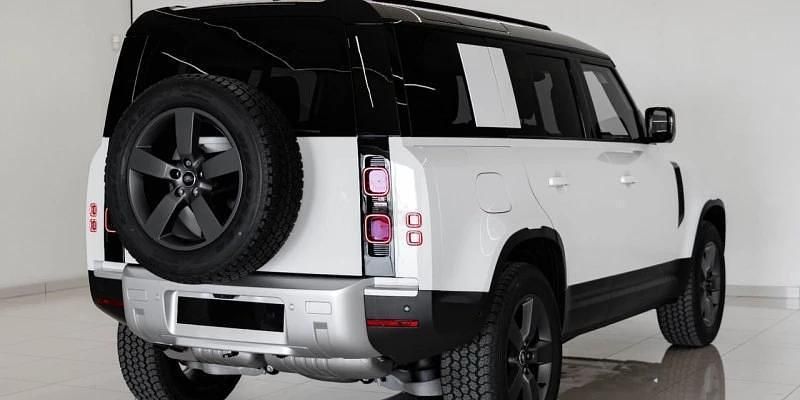 Usado Land Rover Defender S 249 CV (183 kW) 2025 Blanco SUV