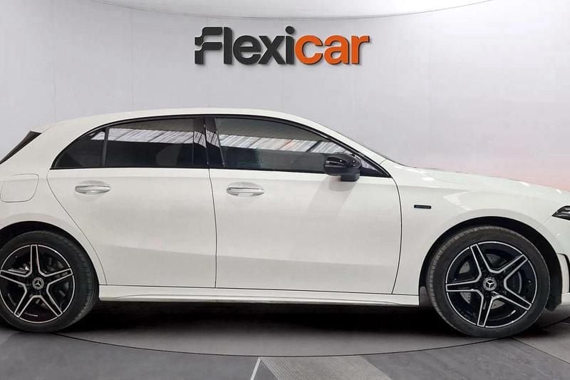 Usado Mercedes A250 218 CV (160 kW) 2021 Blanco Berlina