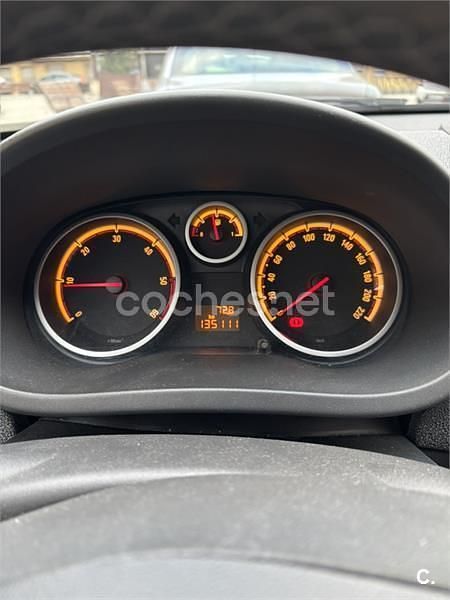 Negro Usado 2011 Opel Corsa Cosmo Berlina | 4700 € (Precio justo) - Imagen 1/1