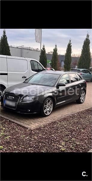 Negro Usado 2007 Audi A3 Attraction Berlina | 5600 € (Precio justo) - Imagen 1/4
