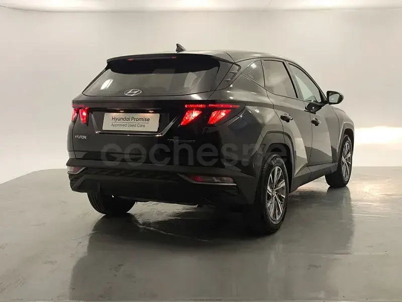 Usado Hyundai Tucson 150 CV (110 kW) 2024 Negro SUV