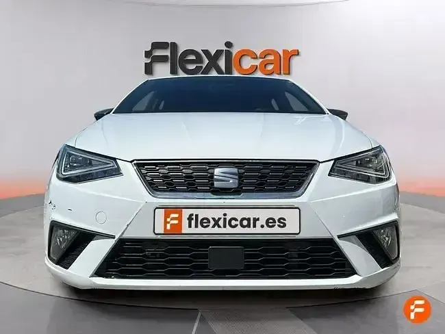 Usado Seat Ibiza 115 CV (84 kW) 2024 Blanco Utilitario