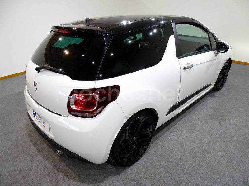 Usado DS Automobiles DS3 120 CV (88 kW) 2016 Blanco Utilitario