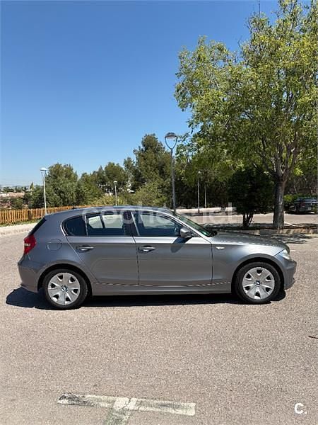 Usado BMW 116 115 CV (84 kW) 2010 Gris / plata Utilitario