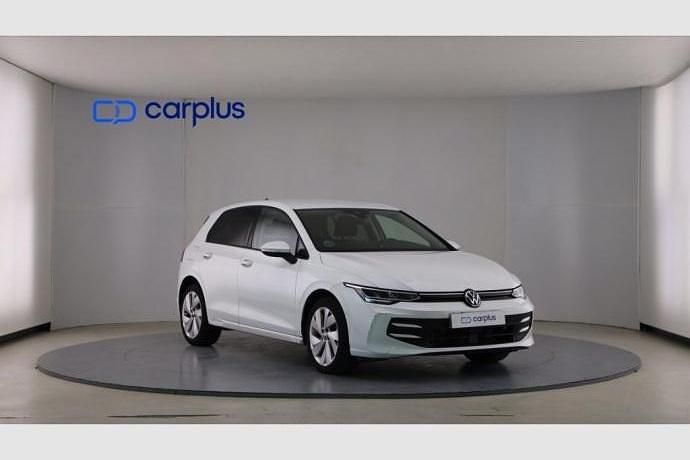 Używany VW Golf VIII 116 KM (85 kW) 2025 Biały Hatchback