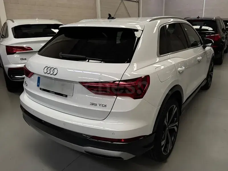 Usado Audi Q3 150 CV (110 kW) 2022 Blanco SUV