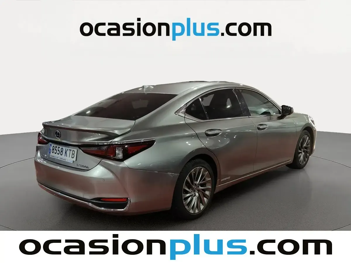 Usado Lexus ES300H Luxury Line 218 CV (160 kW) 2019 Gris Berlina