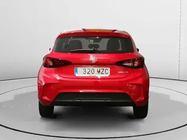 Usado MG MG3 116 CV (85 kW) 2025 Rojo Utilitario