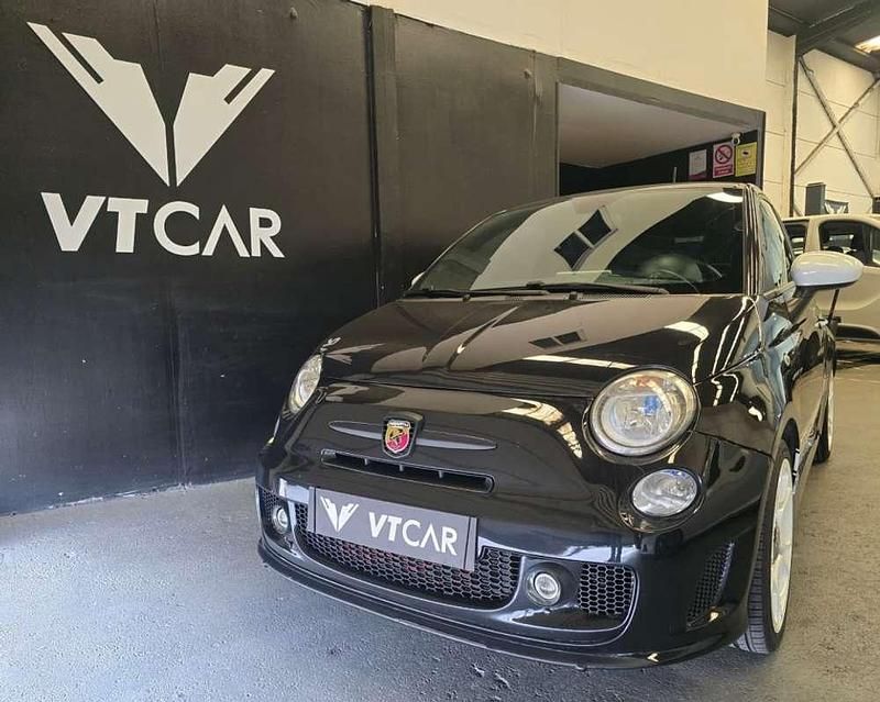 Usado Abarth 500 135 CV (99 kW) 2014 Negro Utilitario