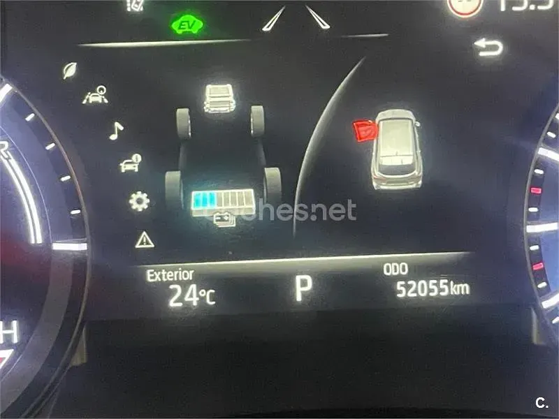 Usado Toyota Highlander Advance 246 CV (180 kW) 2022 Gris / plata SUV