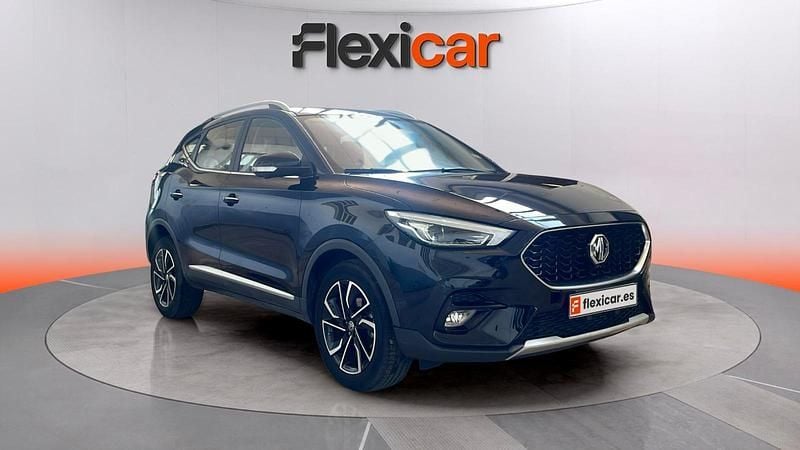 Usado MG ZS Luxury 111 HP (81 kW) 2023 Sedan