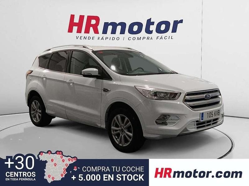 Usado Ford Kuga Trend 121 HP (88 kW) 2019 Branco SUV