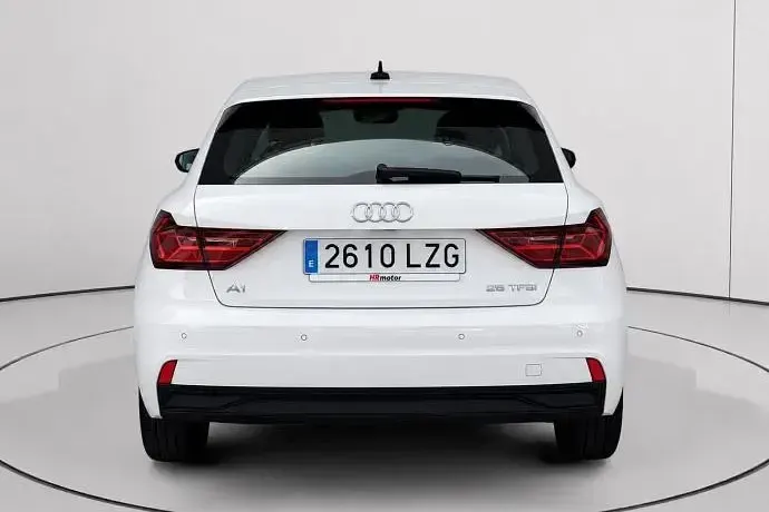 Usado Audi A1 95 CV (69 kW) 2022 Blanco SUV