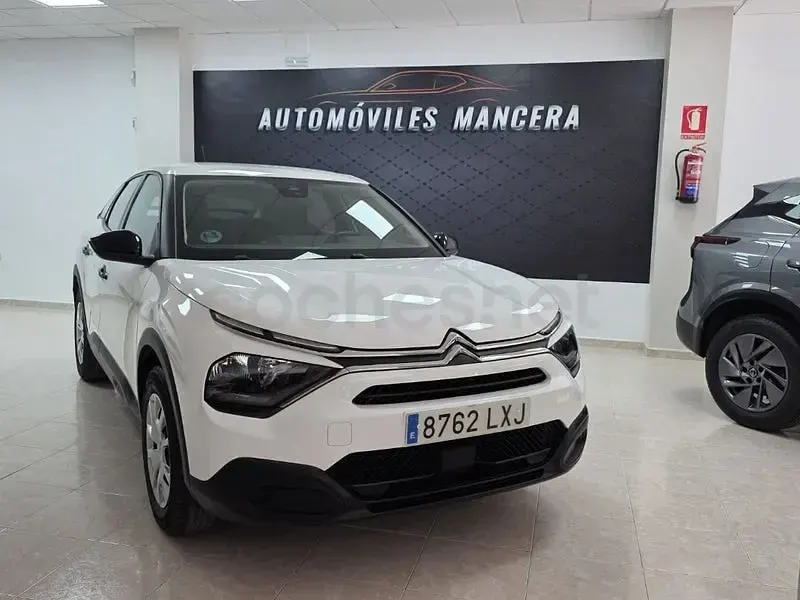 Usado Citroën C4 Live 110 CV (80 kW) 2022 Blanco Berlina