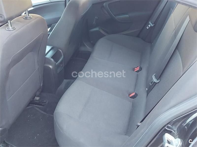 Usado Opel Insignia Edition 110 CV (80 kW) 2009 Negro Berlina