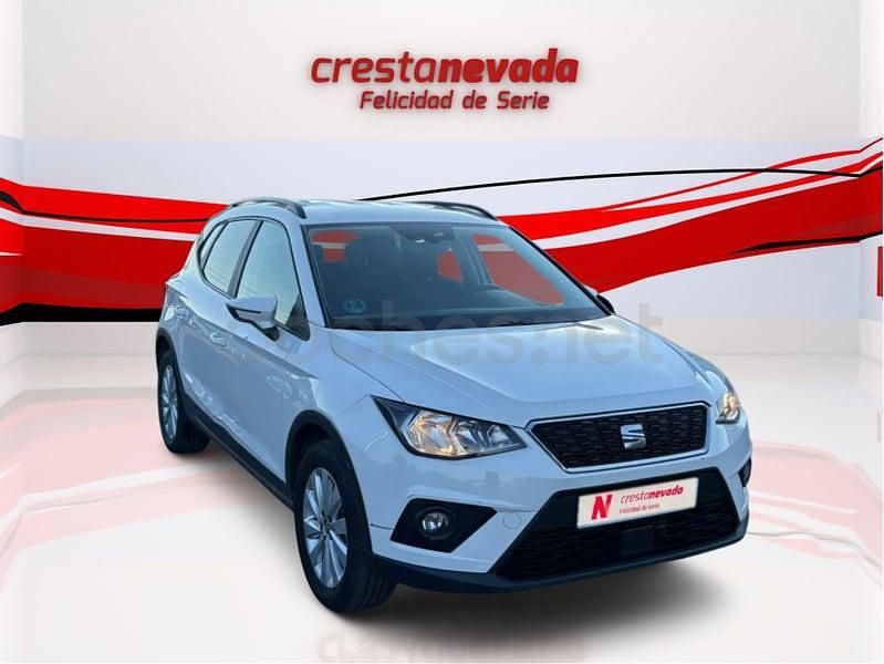 Usado Seat Arona Style 95 CV (69 kW) 2019 Blanco SUV