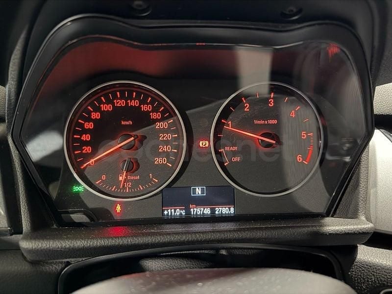 Usado BMW 218 Comfort Edition 150 CV (110 kW) 2015 Blanco Familiar