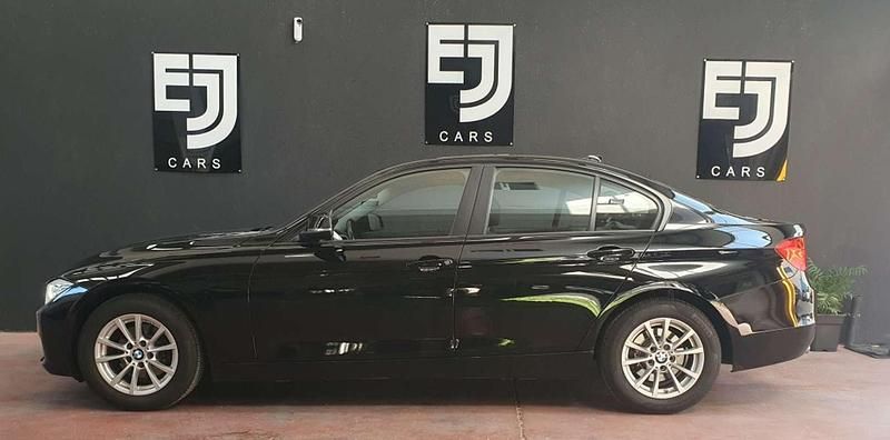 Negro Usado 2015 BMW 318 Berlina | 11.990 € (Buen precio) - Imagen 1/4