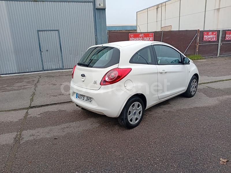 Usado Ford Ka ST 69 CV (50 kW) 2015 Blanco Berlina