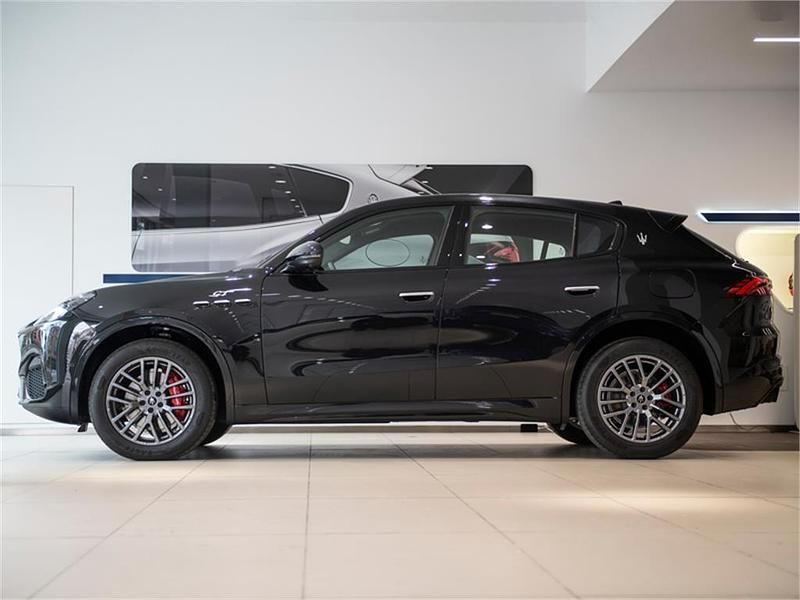 Usado Maserati Grecale GT 300 CV (220 kW) 2024 Nero tempesta SUV