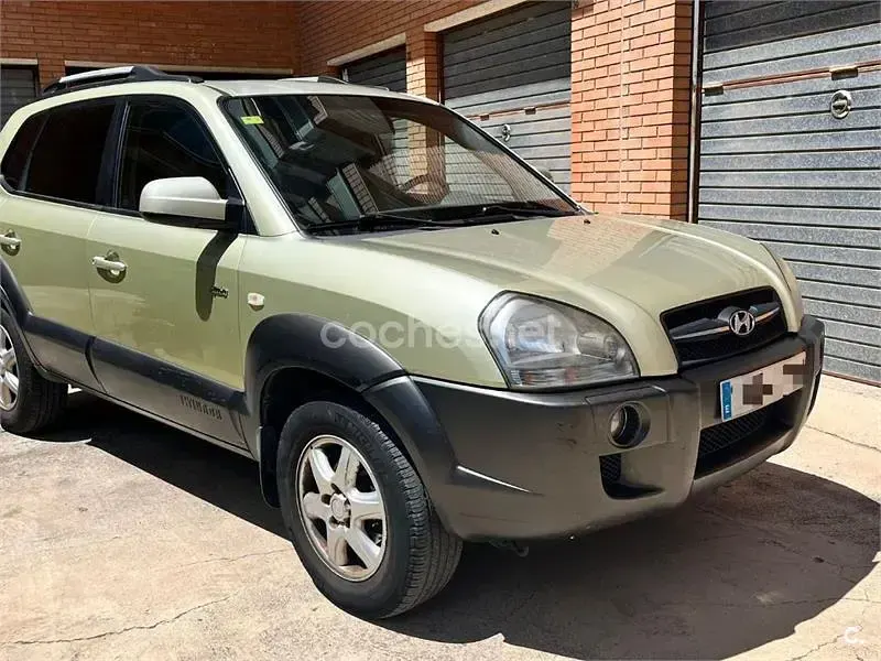 Usado Hyundai Tucson Style 112 CV (82 kW) 2004 Verde SUV