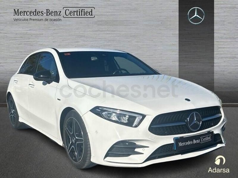 Usado Mercedes A180 116 CV (85 kW) 2021 Blanco polar Berlina