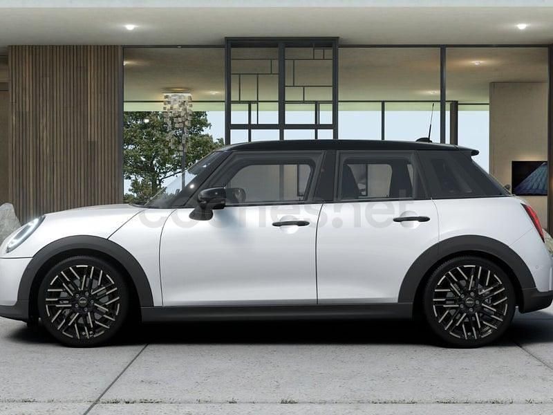 Usado Mini Cooper 114 kW (156 CV) 2025 Blanco Utilitario