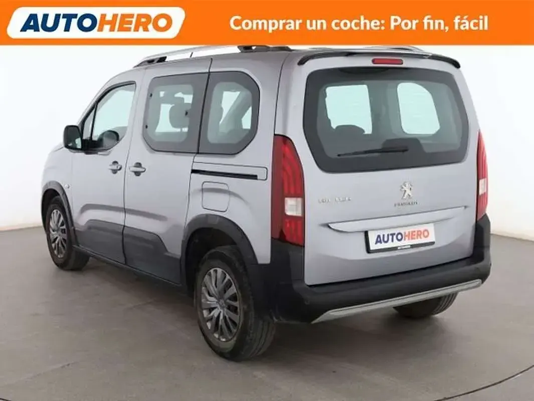Usado Peugeot Rifter Allure 110 CV (80 kW) 2022 Gris Monovolumen