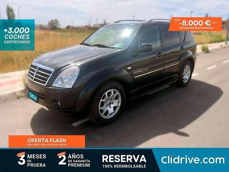 Negro Usado 2006 Ssangyong (KGM) Rexton SUV | 7890 € (Precio justo) - Imagen 1/3