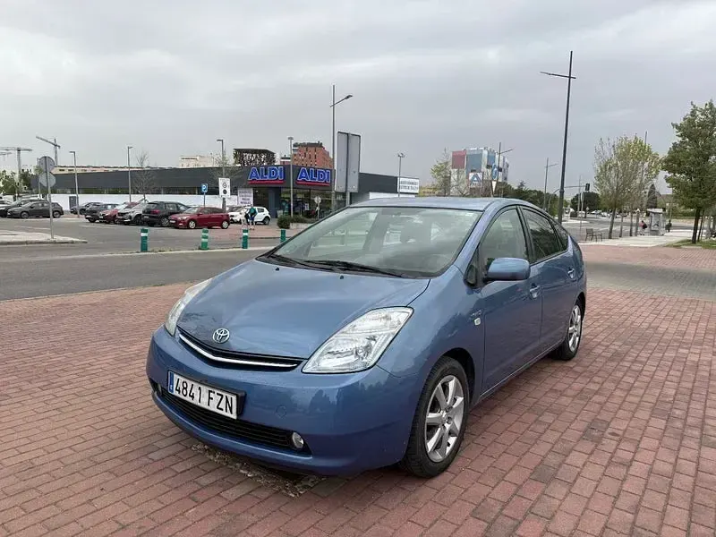 Usado Toyota Prius Sol 112 CV (82 kW) 2008 Azul Utilitario