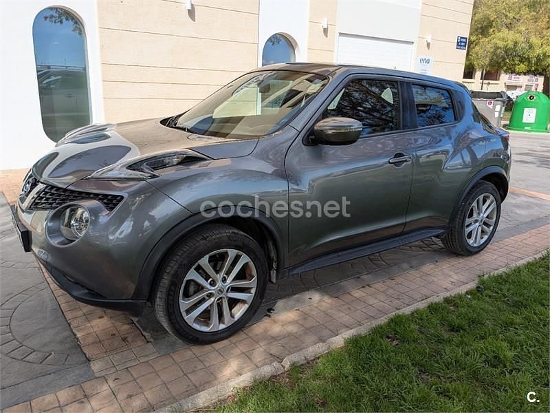 Usado Nissan Juke Acenta 110 CV (80 kW) 2014 Gris / plata SUV