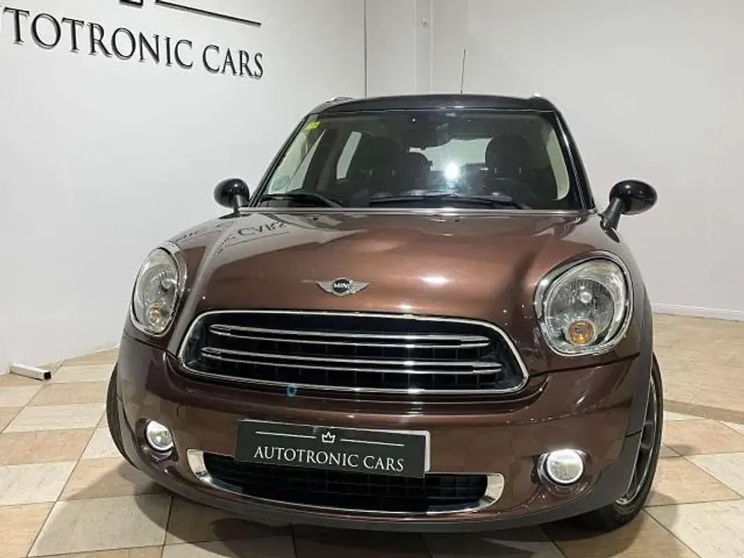 Usado Mini Cooper Countryman 122 HP (89 kW) 2015 Castanho SUV