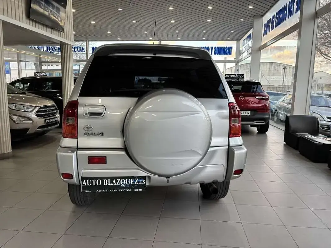 Usado Toyota RAV4 Luna 125 CV (91 kW) 2001 Plateado SUV