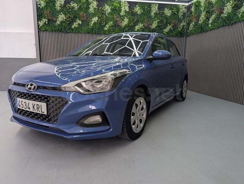 Usado Hyundai i20 84 CV (61 kW) 2019 Azul Utilitario
