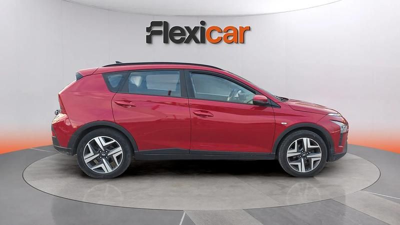 Usado Hyundai Bayon 101 CV (74 kW) 2022 Rojo SUV