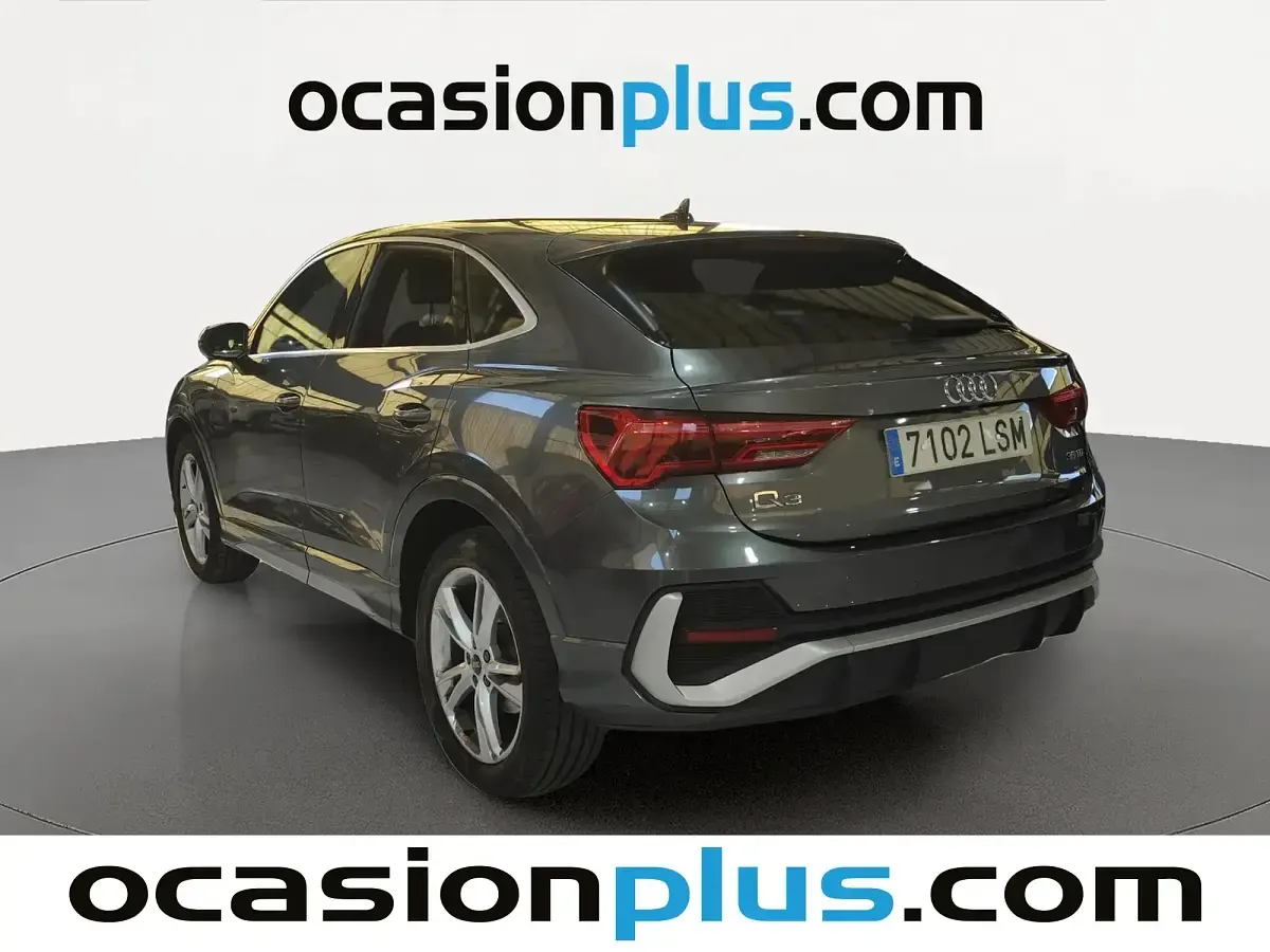 Usado Audi Q3 S-Line 150 CV (110 kW) 2021 Gris SUV